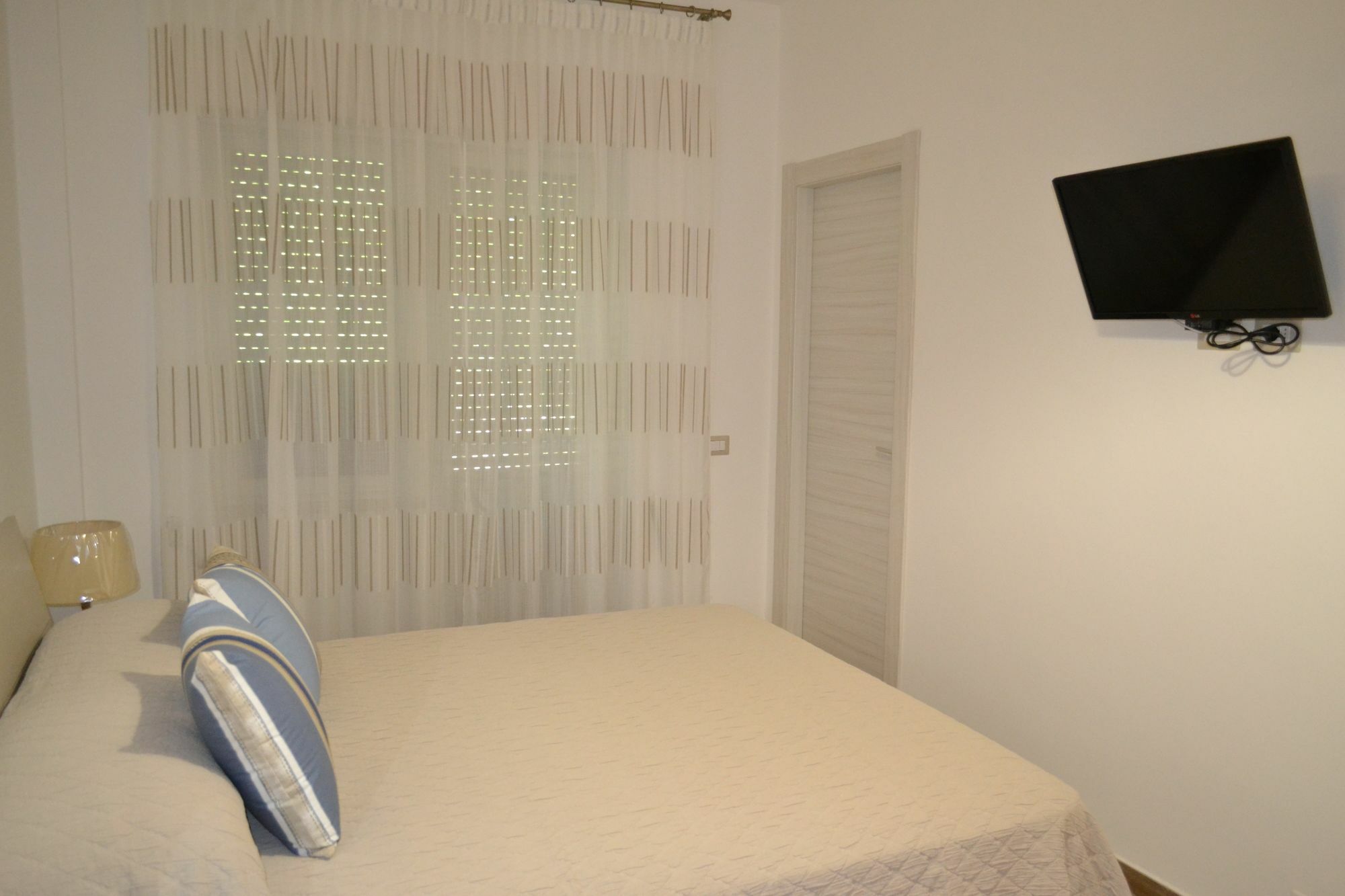 B&B Lineablu Formia Exteriör bild