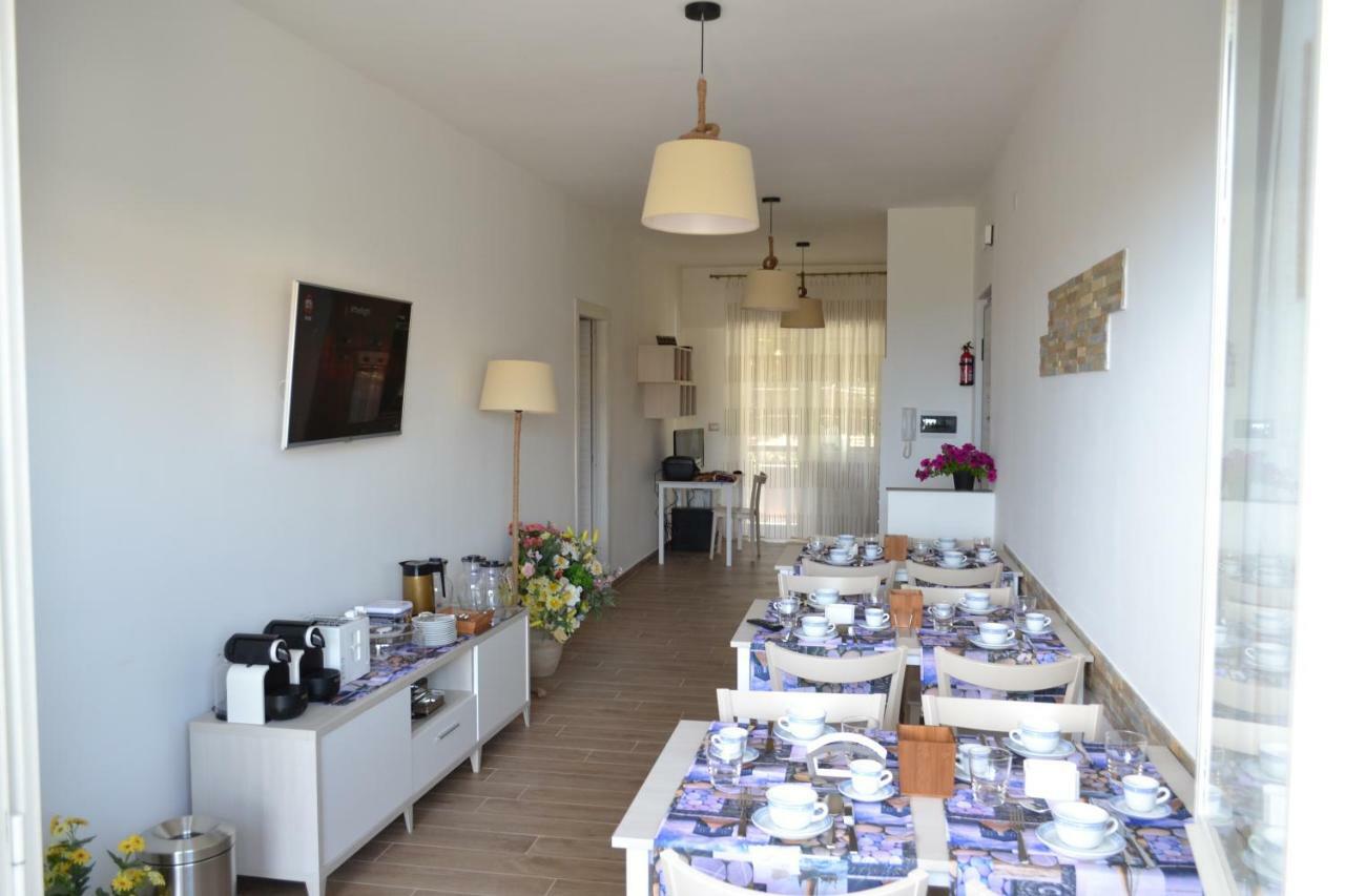 B&B Lineablu Formia Exteriör bild