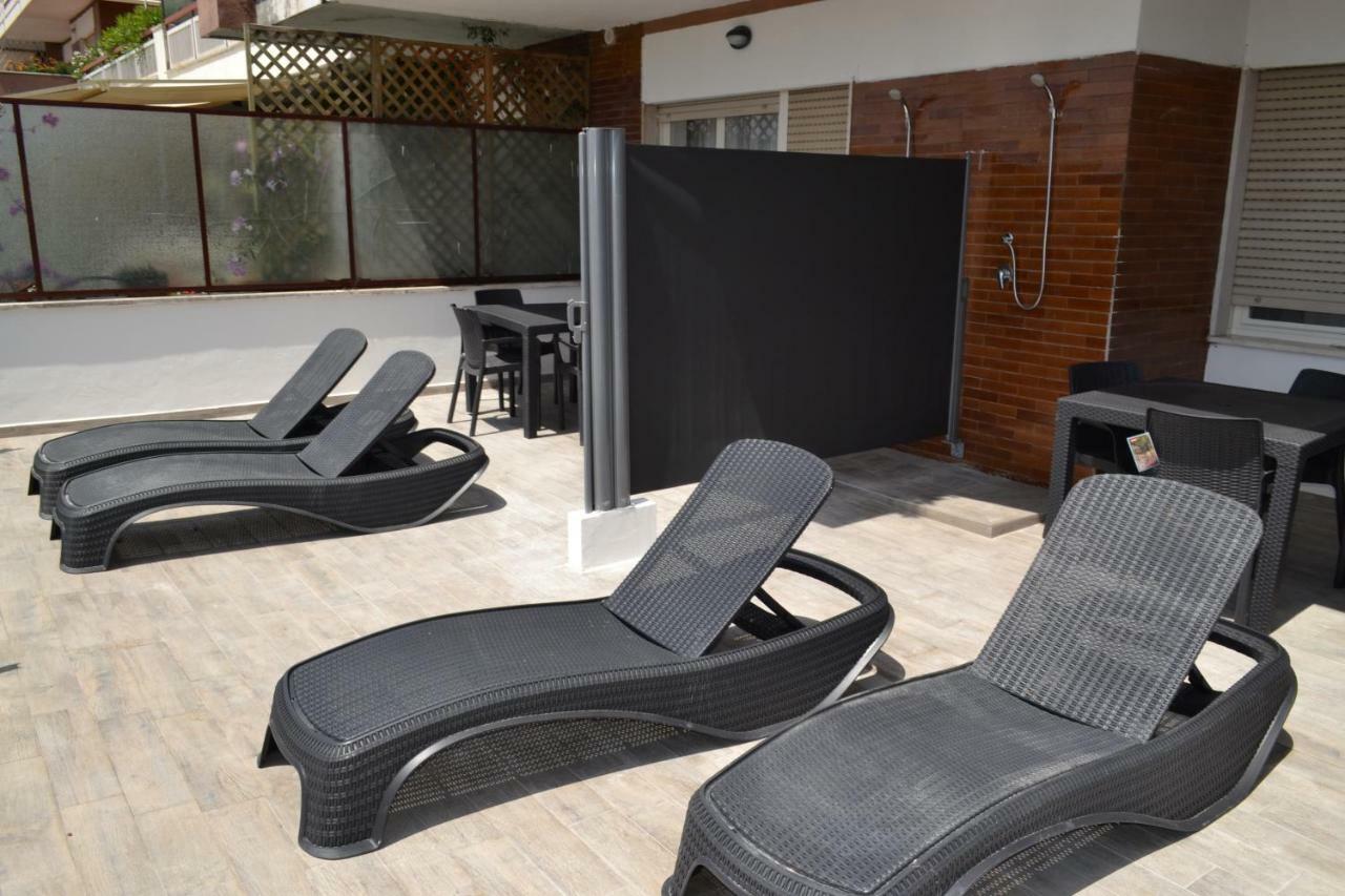 B&B Lineablu Formia Exteriör bild