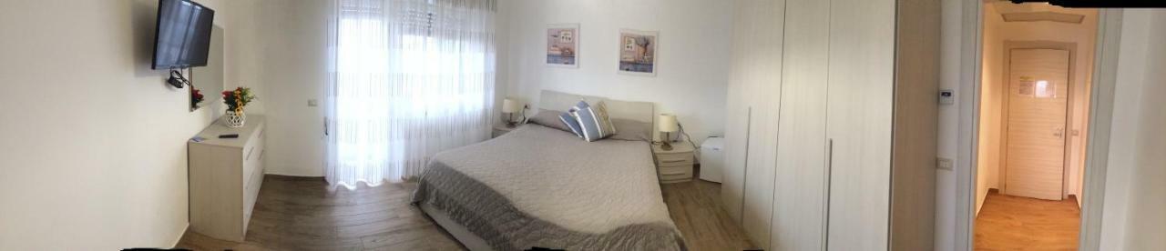 B&B Lineablu Formia Exteriör bild